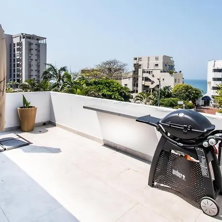 4 Sea Breeze Umhlanga Rocks Apartamento Exterior foto