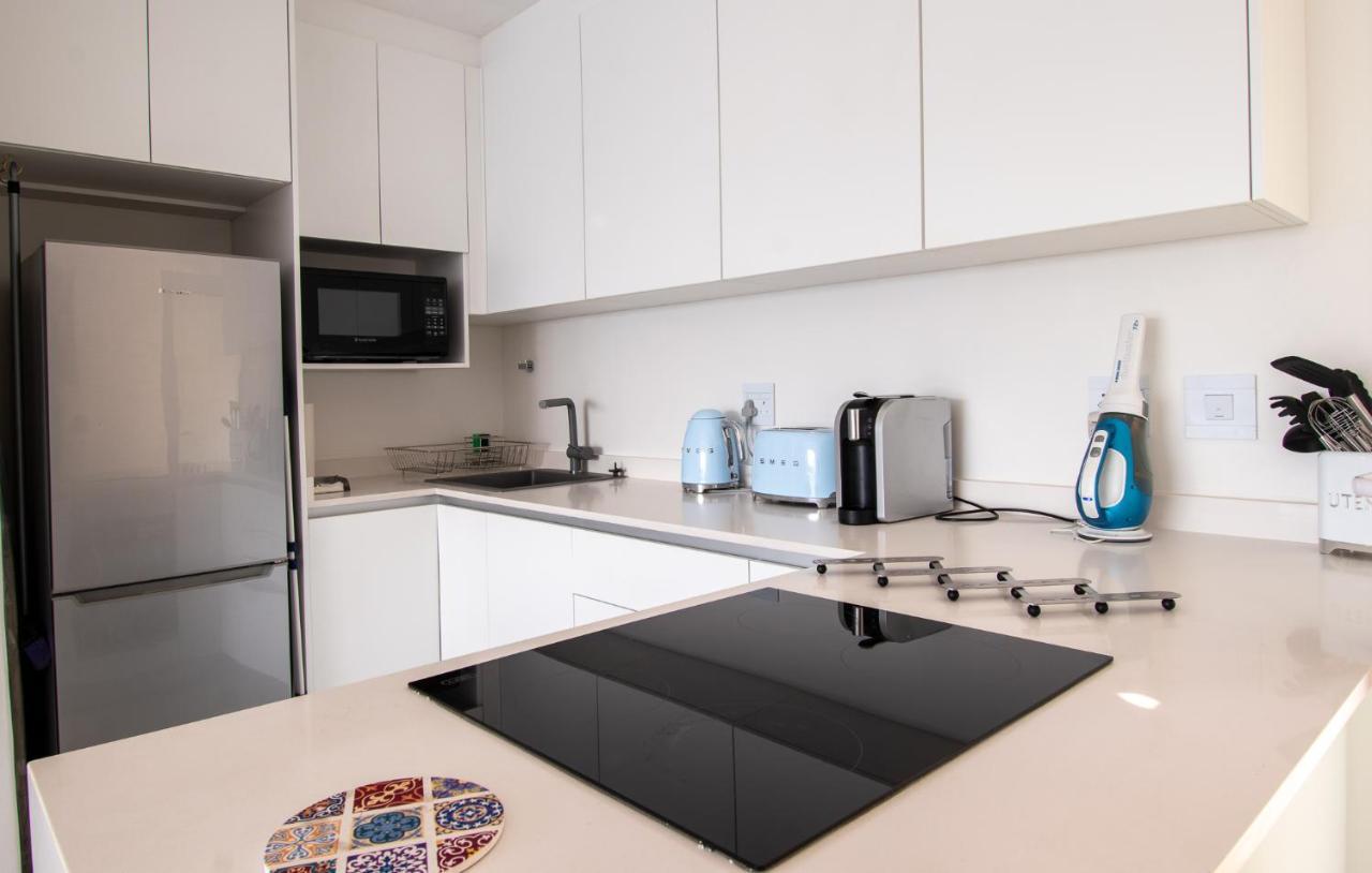 Apartment 4 Sea Breeze Rocks