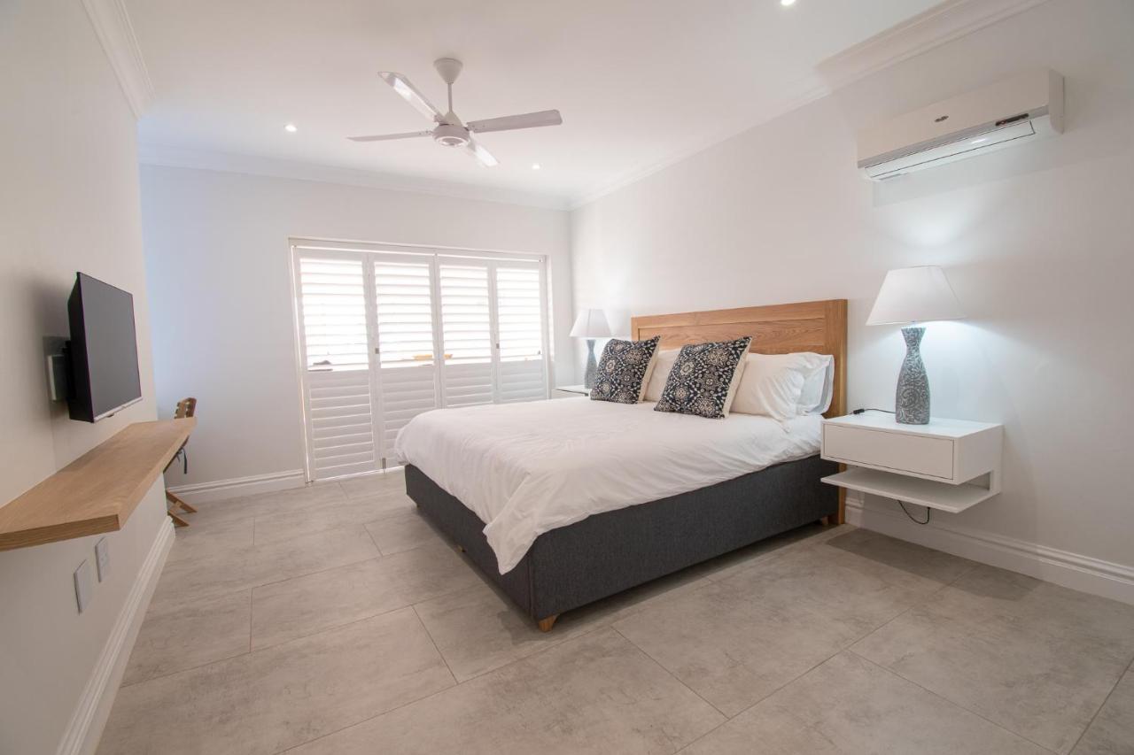 4 Sea Breeze Rocks Apartamento